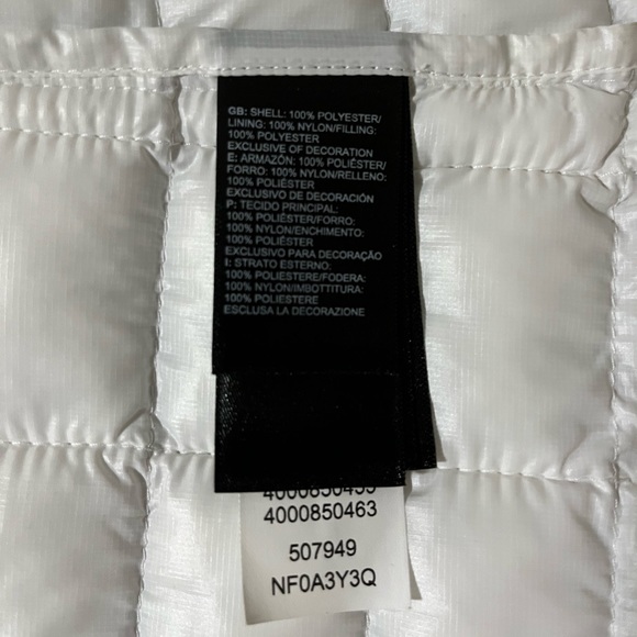 THE NORTH FACE Thermoball Eco Jacket - Women's size Small - Picture 7 of 7